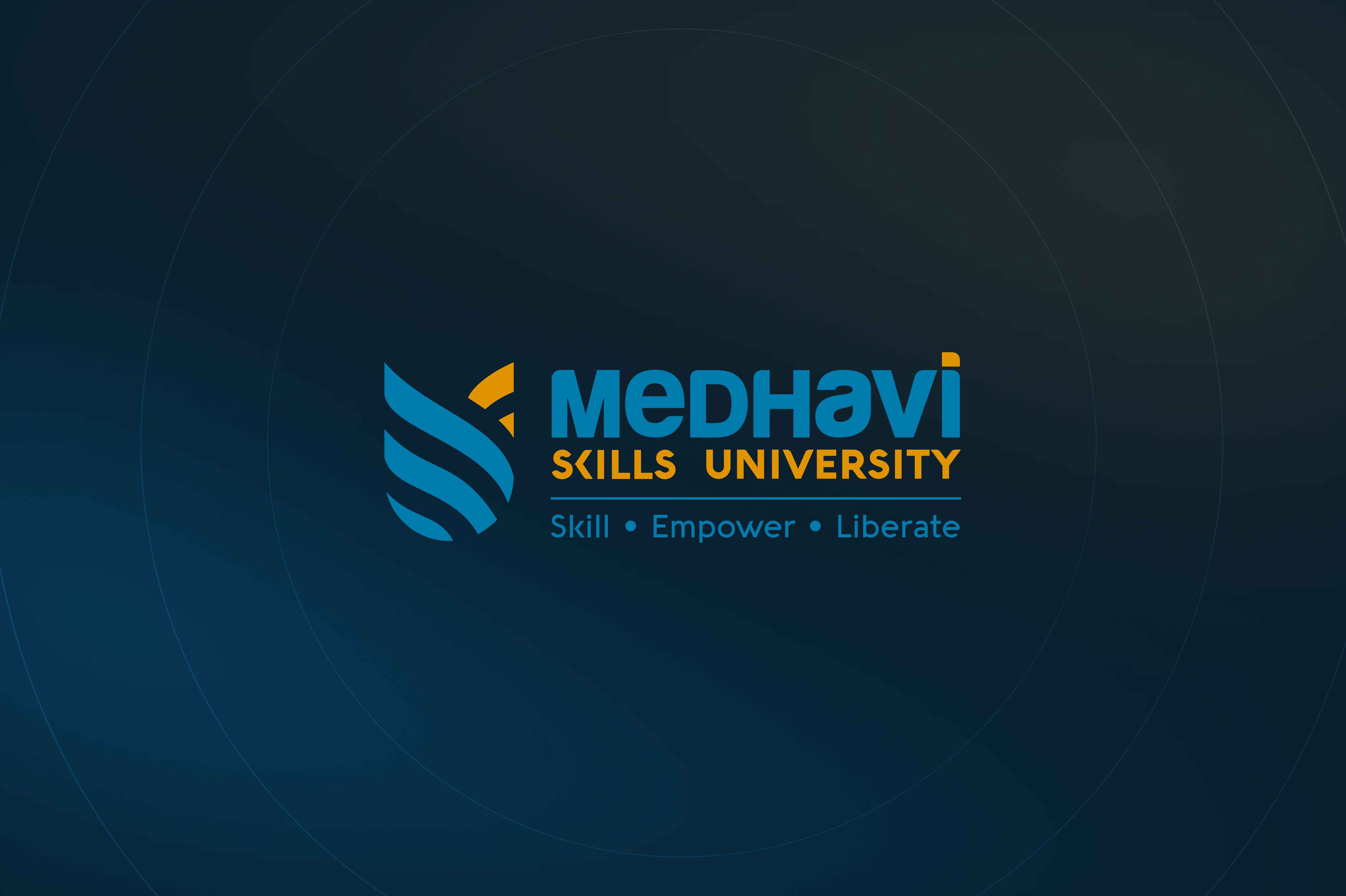 Build Career in Medical Lab Technology: Education and Certification Requirements