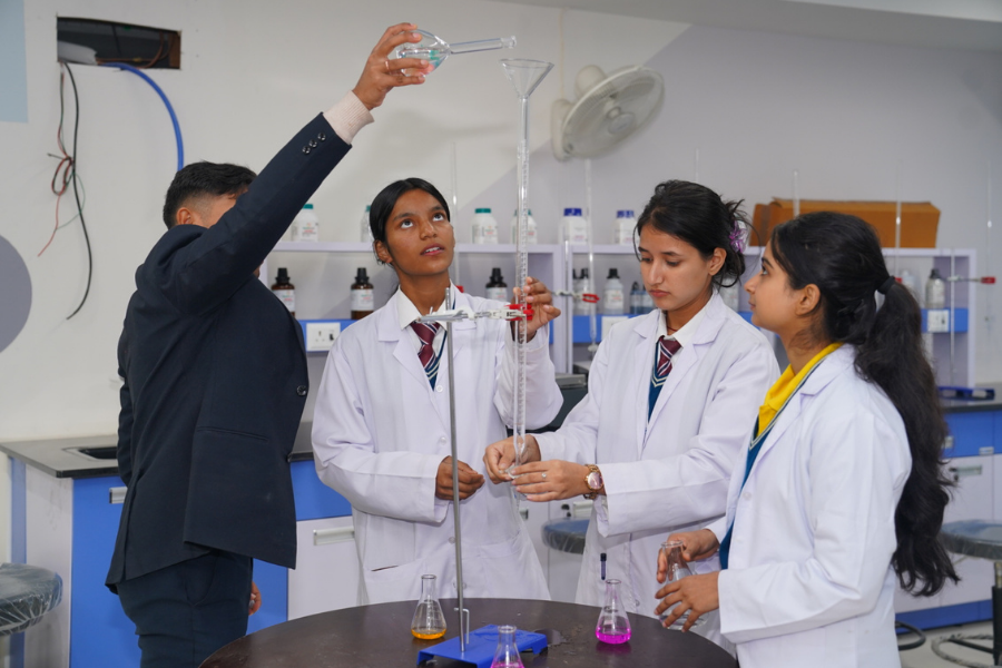Pharmaceutical Lab