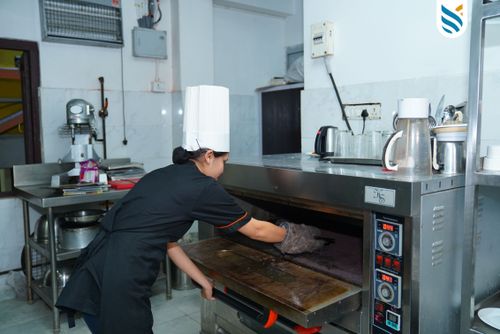 How Technology Is Changing Hospitality Industry