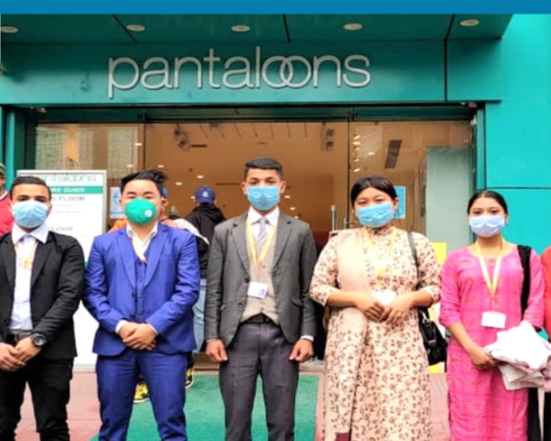 The first batch of our students visited Pantaloons