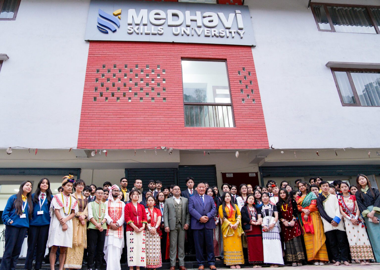 DGP Shri Robin Hibu IPS Encourages Medhavi Skills University Students to Embrace Skill-Based Education for Career Growth