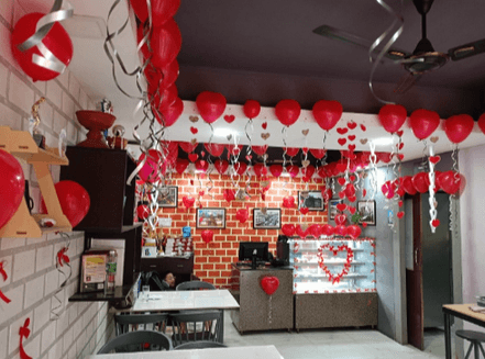 Hospitality Students Showcase Creativity with Valentine’s Day Theme Décor